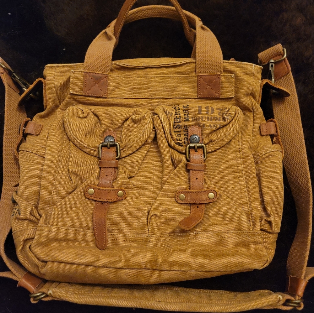 Kakadu cloth purse from Australia